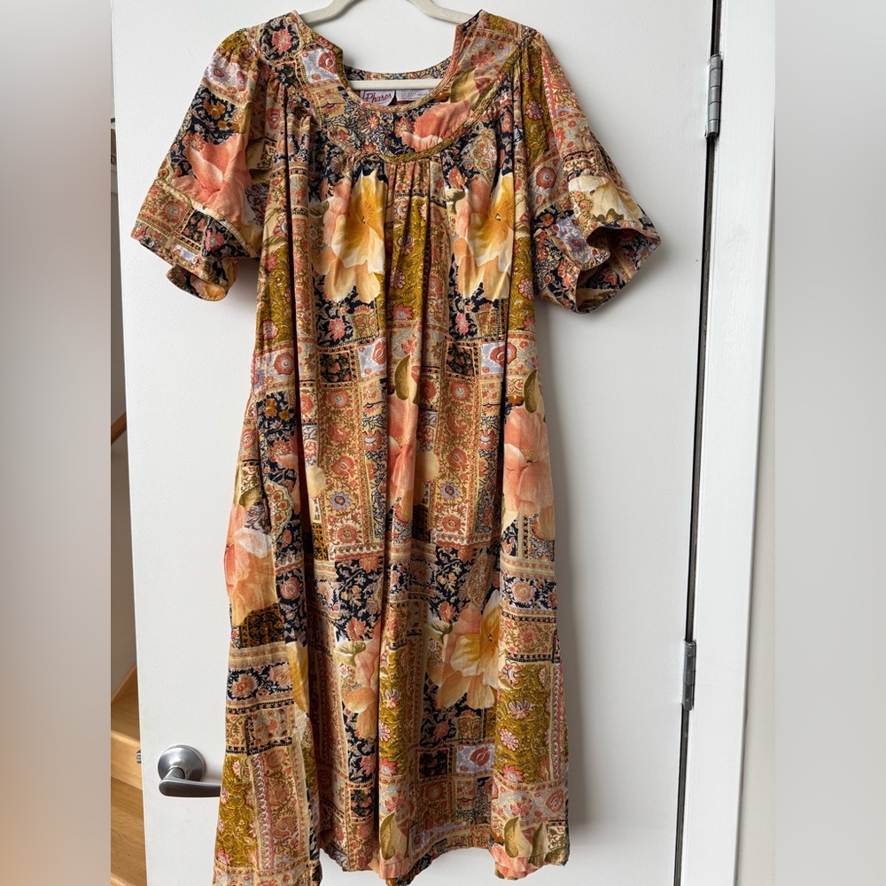 Vintage Floral Kaftan Dress